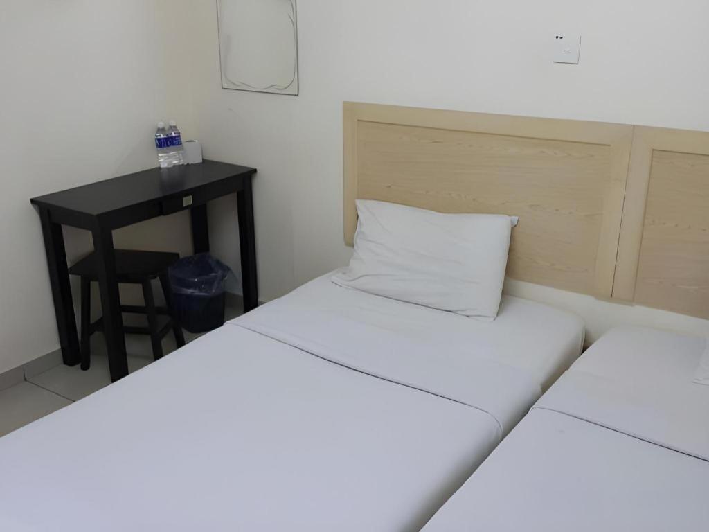 OYO 301 River Inn Hotel Butterworth Eksteriør bilde