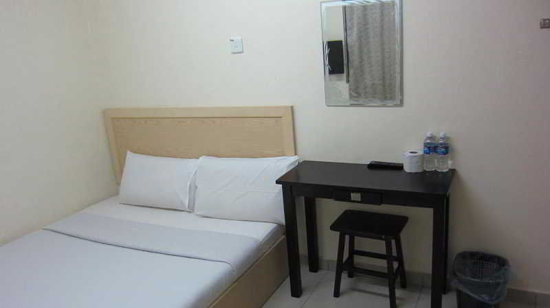 OYO 301 River Inn Hotel Butterworth Eksteriør bilde