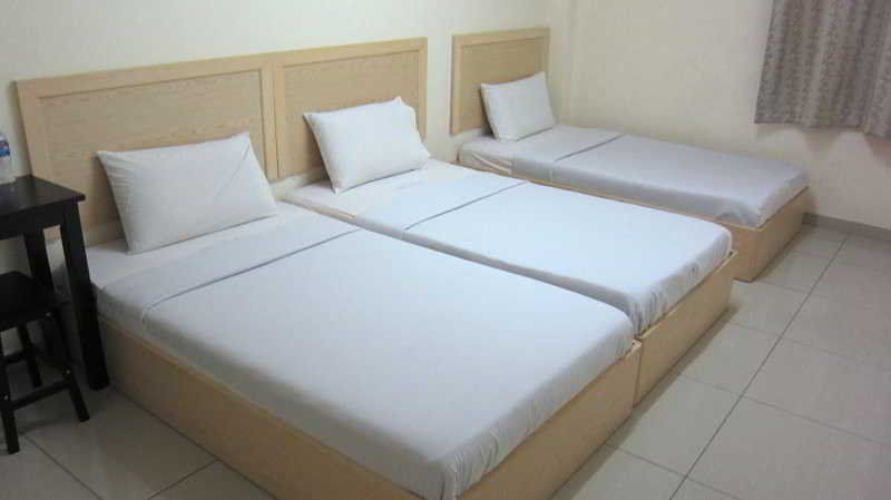 OYO 301 River Inn Hotel Butterworth Eksteriør bilde