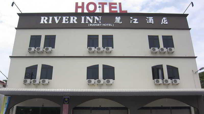 OYO 301 River Inn Hotel Butterworth Eksteriør bilde