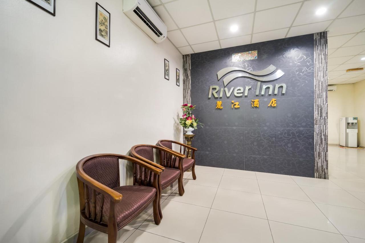 OYO 301 River Inn Hotel Butterworth Eksteriør bilde